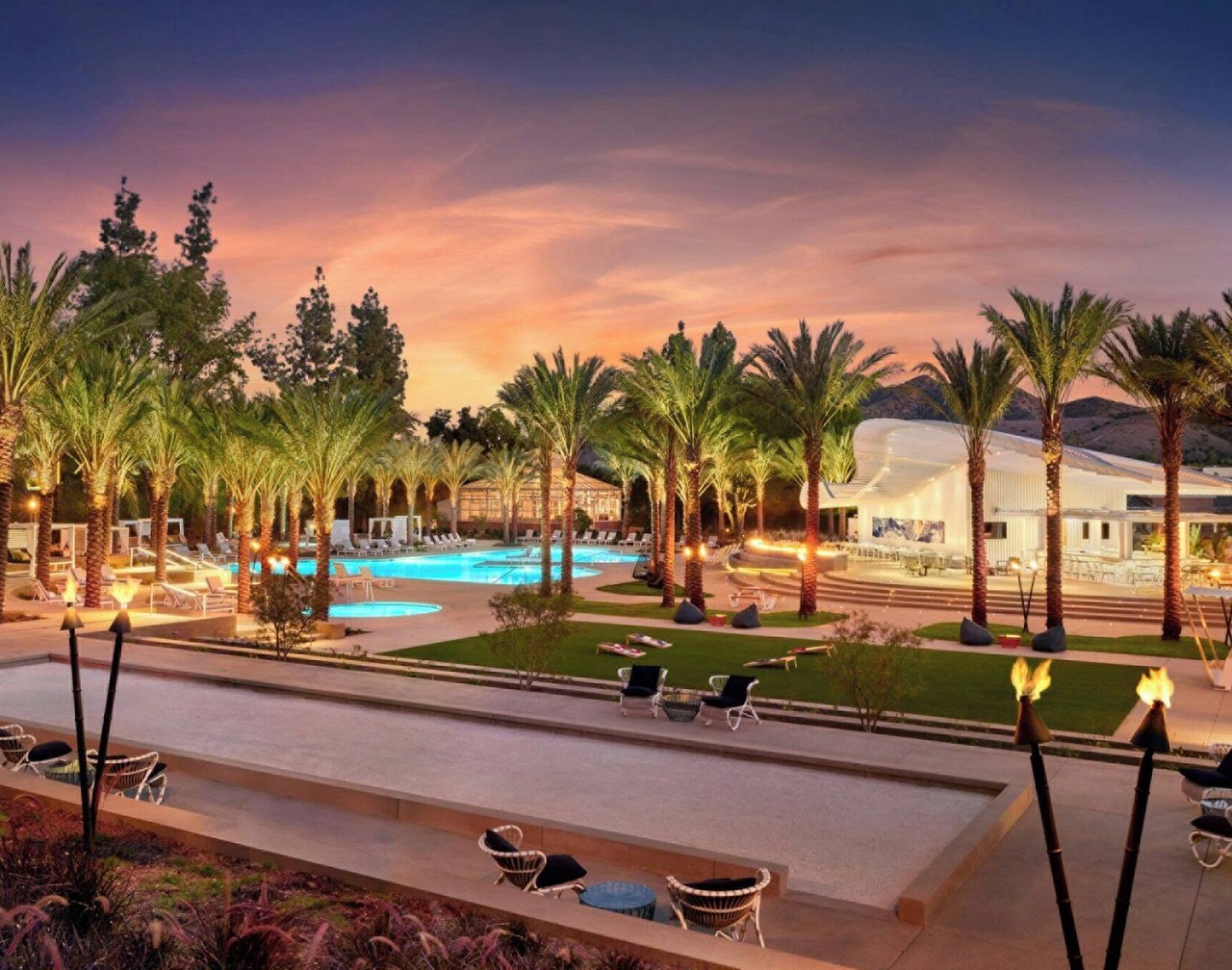 Four Seasons Hotel Los Angeles at Westlake Village 1
