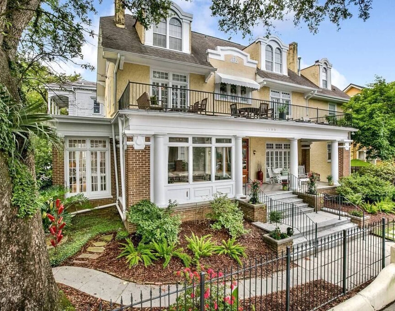 Grand Mansion, Garden District, One block to St. Charles Ave, 9 bedrooms 1