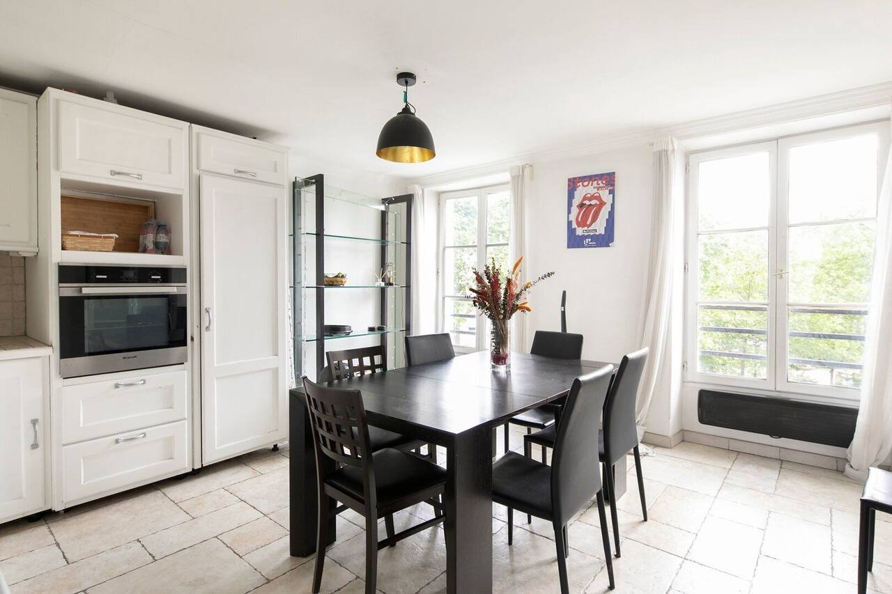 GuestReady - Simplicity in the heart of Paris 1