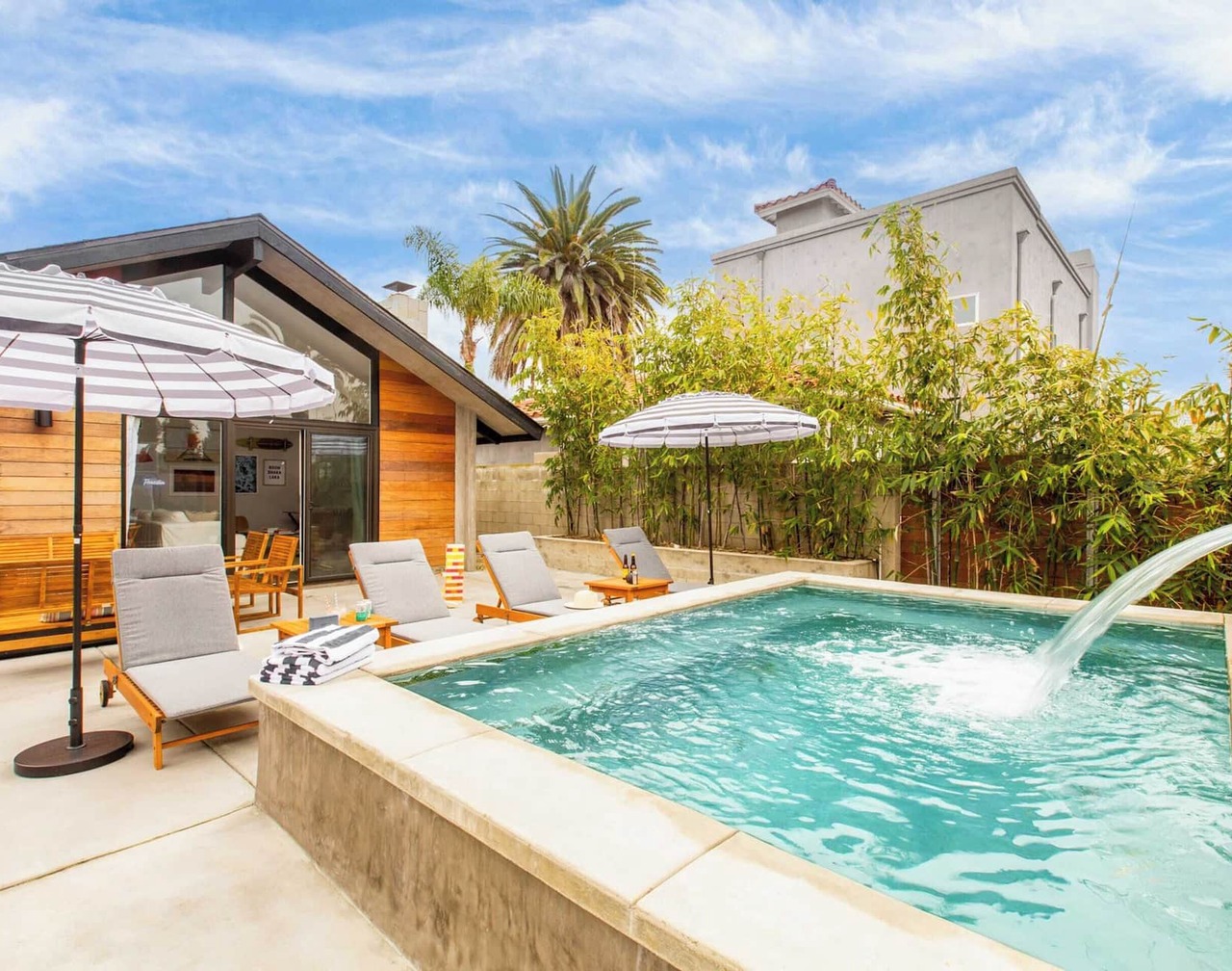 Hamilton I by Avantstay Beach House! Rooftop Deck Newly Renovated Bungalow 1