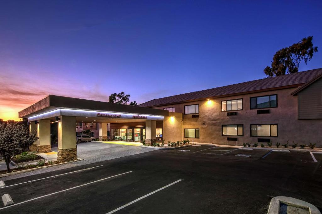 Hampton by Hilton Encinitas-Cardiff Encinitas, CA near Del Mar 1