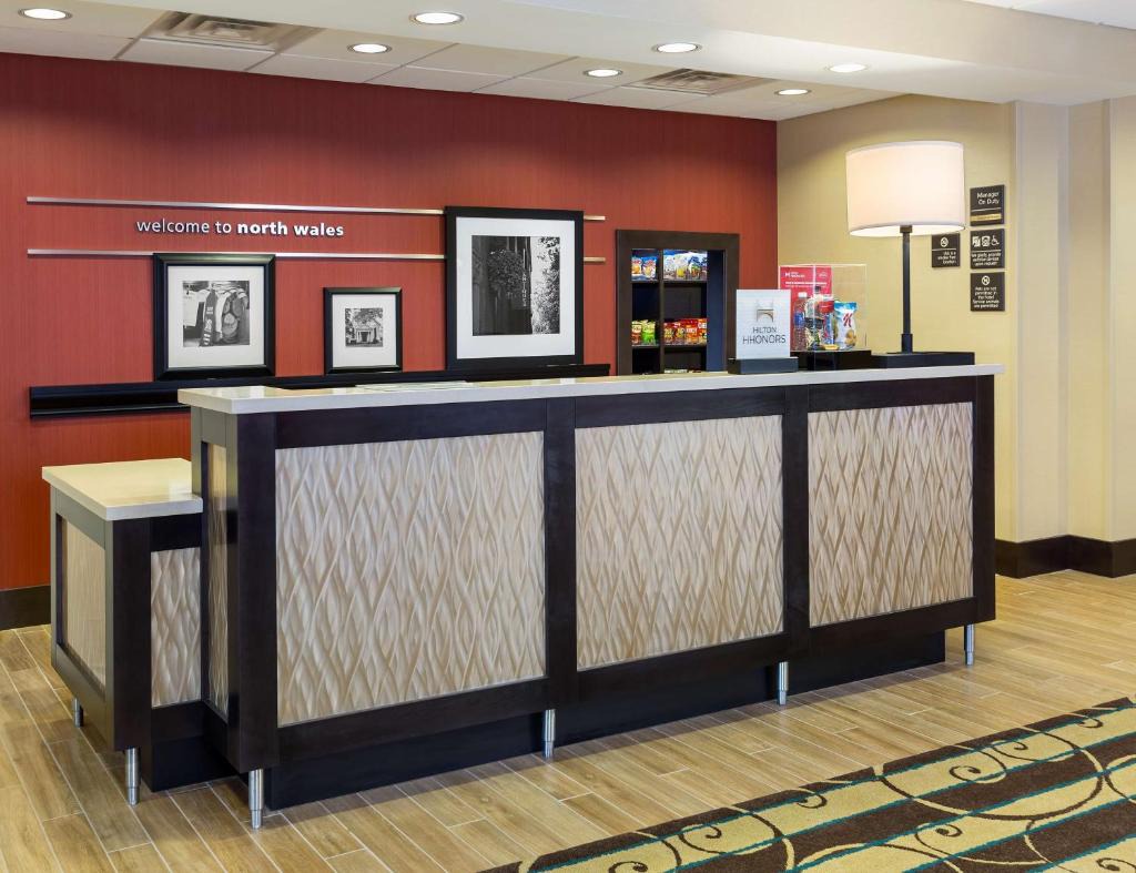 Hampton Inn & Suites Philadelphia Montgomeryville 1