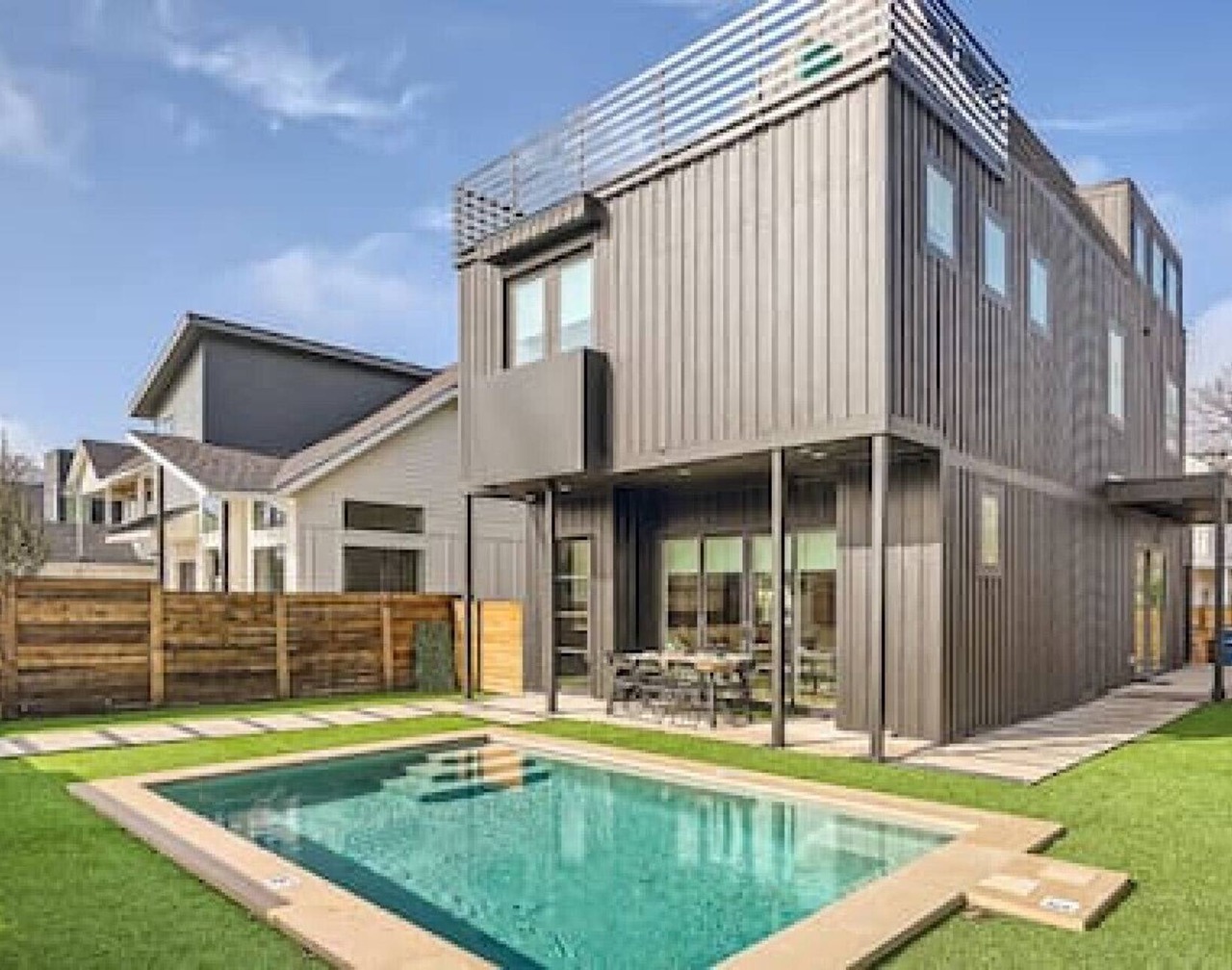 High End 4 BDRM Downtown Home w/POOL Close to Hot Spots! 1