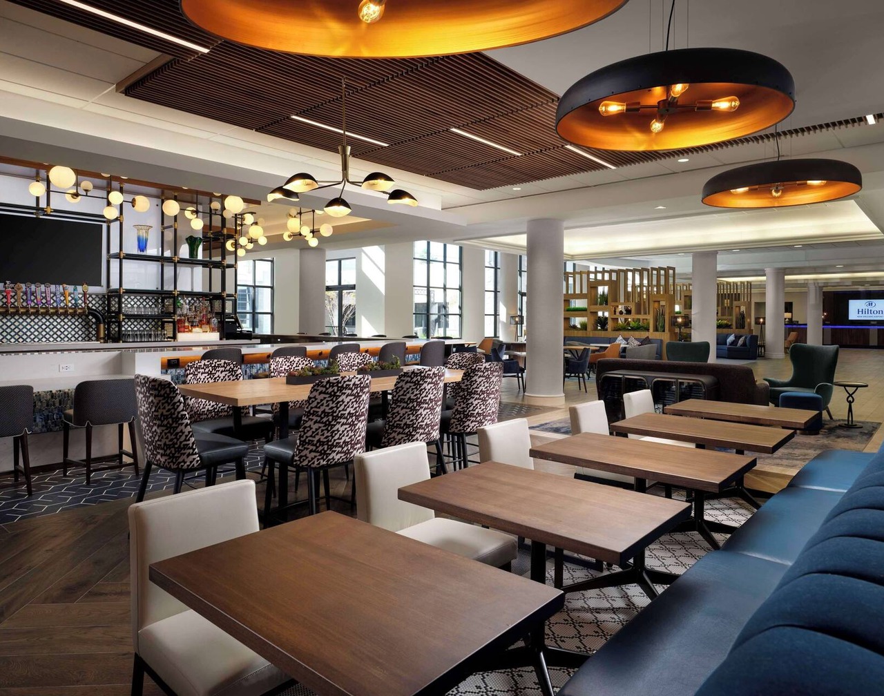 Hilton New Orleans Airport 1