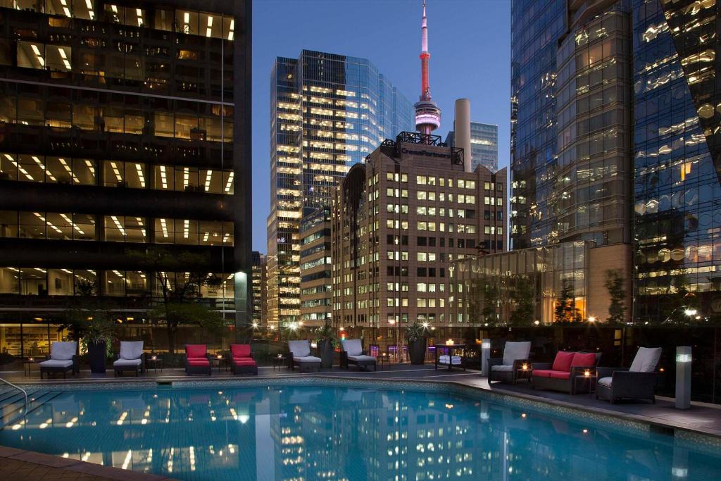 Hilton Toronto 1
