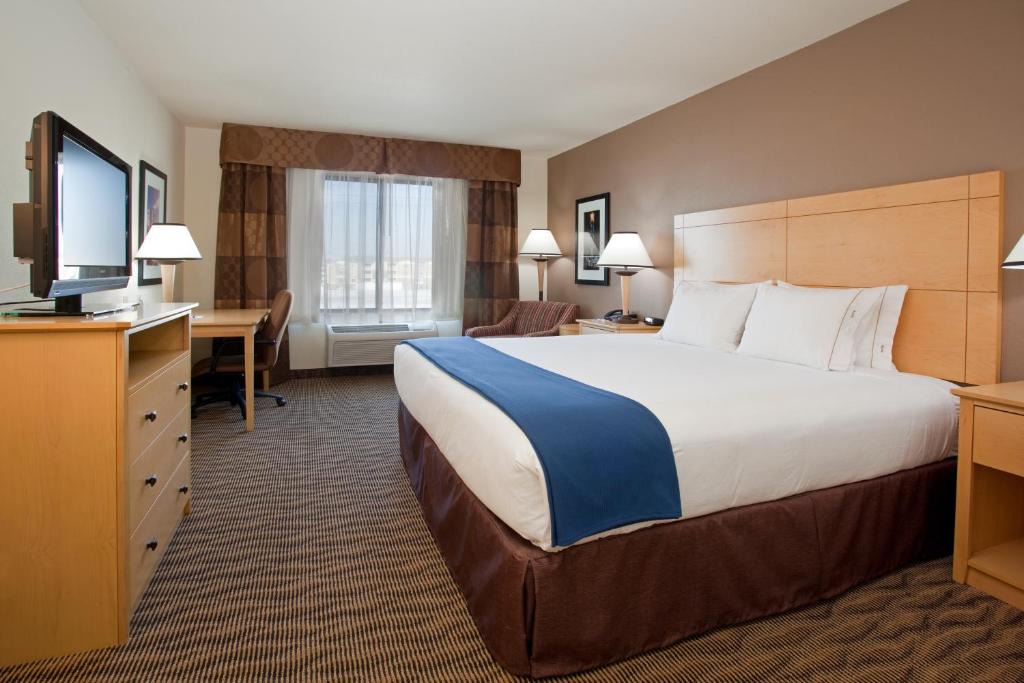 Holiday Inn Express West Valley City by IHG 1