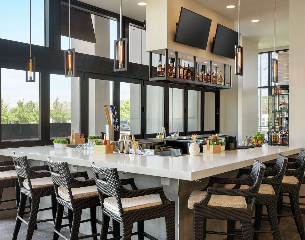 Home2 Suites By Hilton Woodland Hills 1