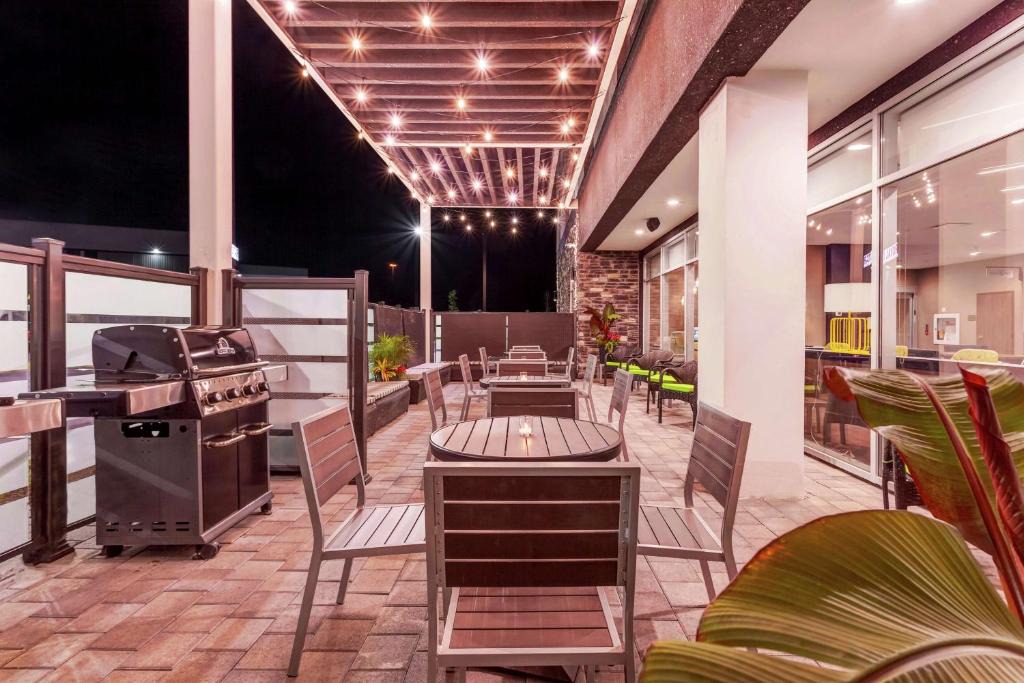 Home2 Suites By Hilton Toronto/Brampton, On 1