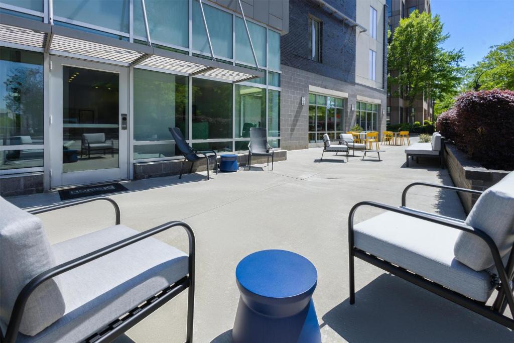 Home2 Suites by Hilton Greenville Downtown 1