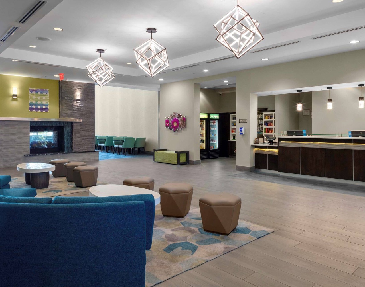 Homewood Suites by Hilton Phoenix Airport South 1