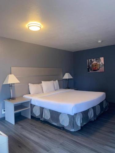 Hotel 10 Extended Stay 1