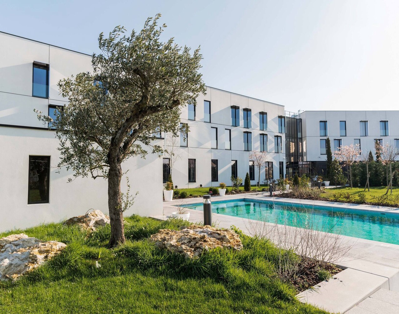 Hotel Dali Val d'Europe, Tapestry Collection by Hilton 1