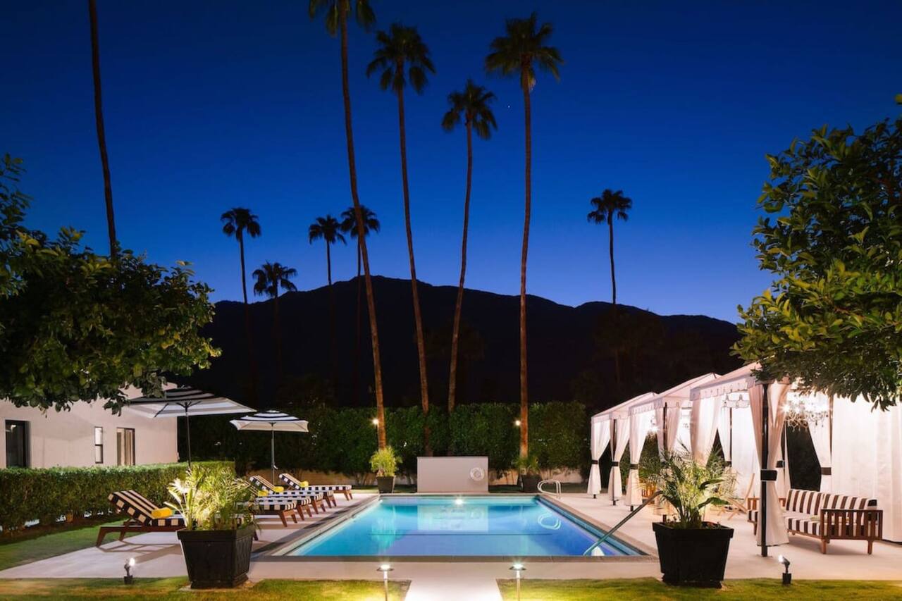 Hotel El Cid by AvantStay | 16 OCC Full Hotel Buyout in Palm Springs w/Pool! 1