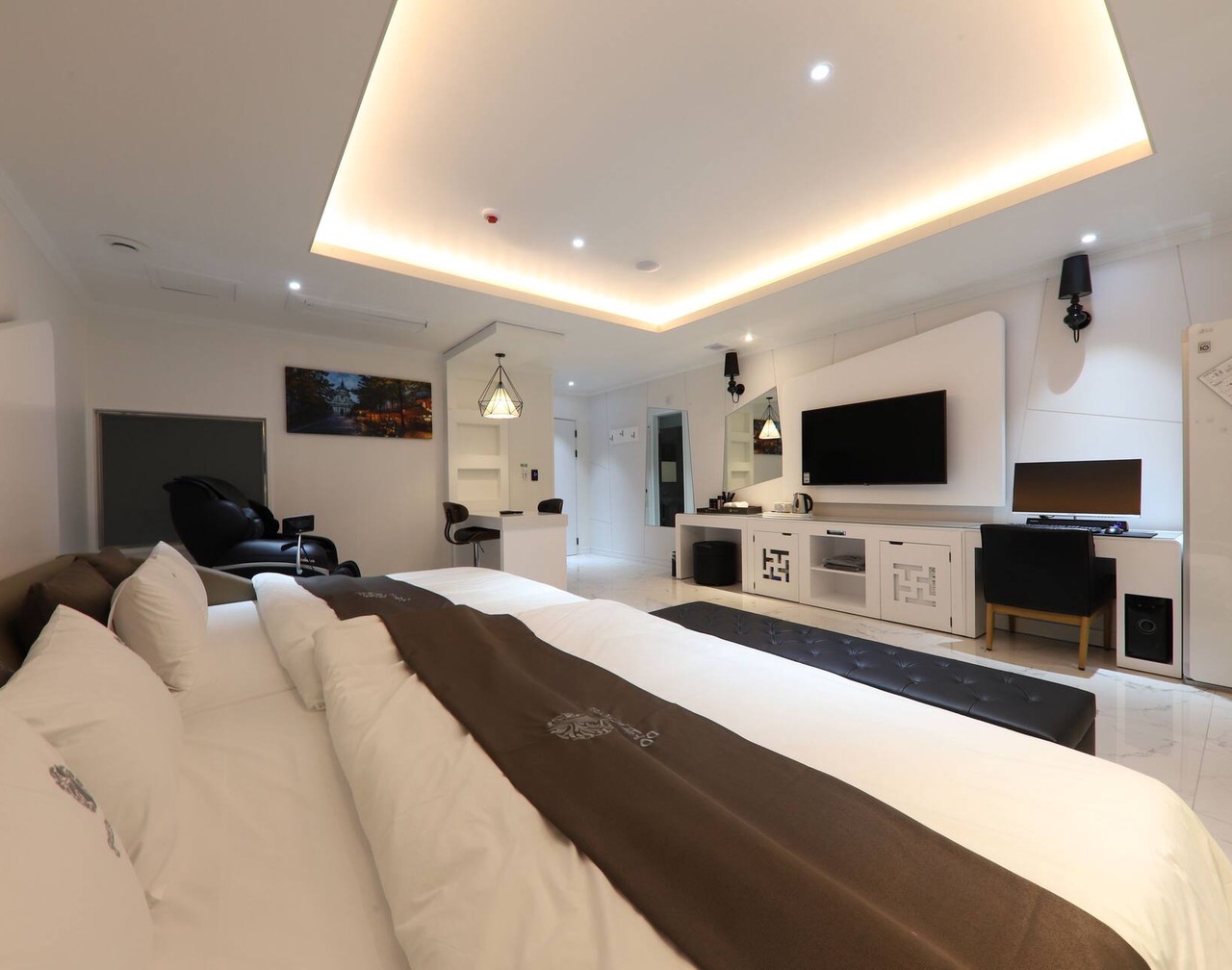 Hotel Encore 1