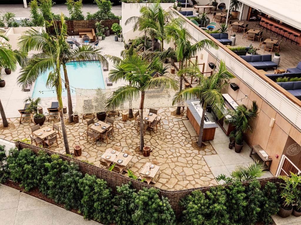 Hotel June West LA, a Member of Design Hotels 1