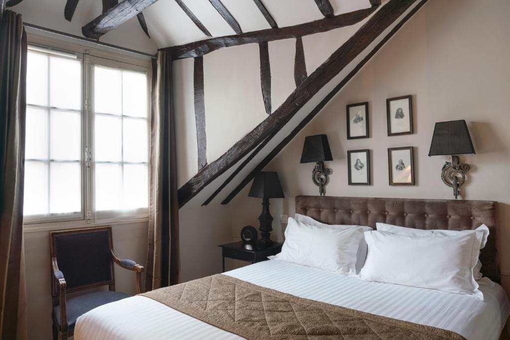 Hotel Saint-Louis Marais 1
