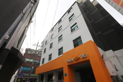 Hotel Yam Bucheon Station 1