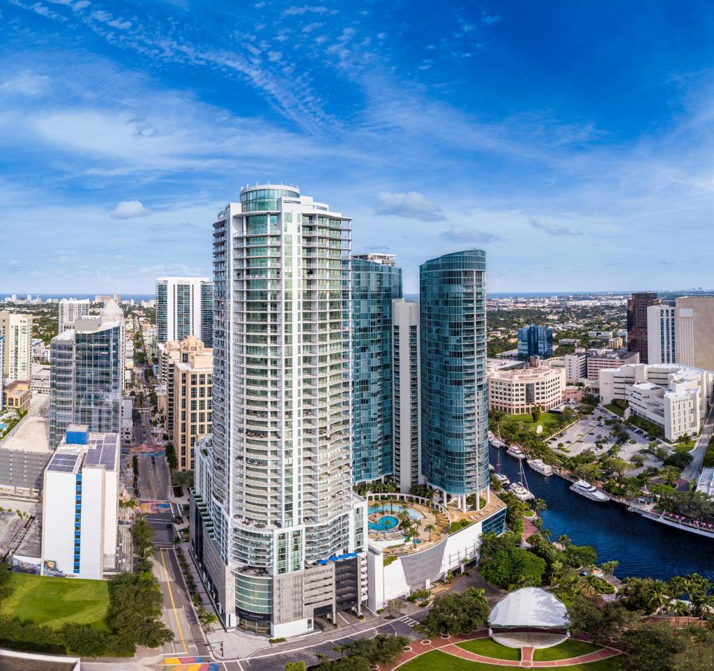 Hyatt Centric Las Olas Fort Lauderdale 1