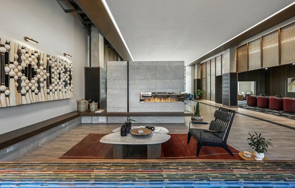 Hyatus Luxury Residences Boston Everett Signature Collection 1