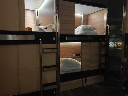 I Street Capsule Hostel 1