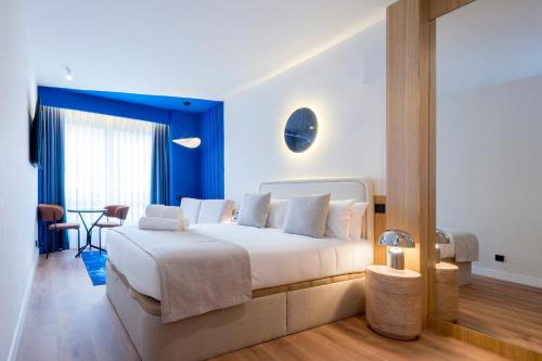 Iconic Suites 1