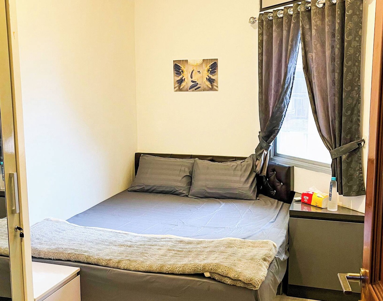 Dwinity Strategic Stay In Central Jakarta 1