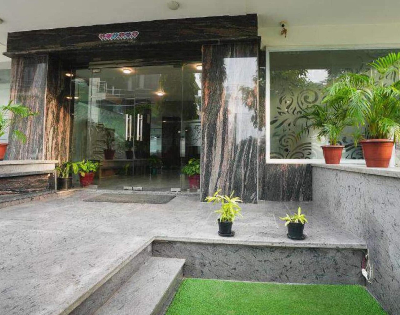 Interglobe Oasis 1