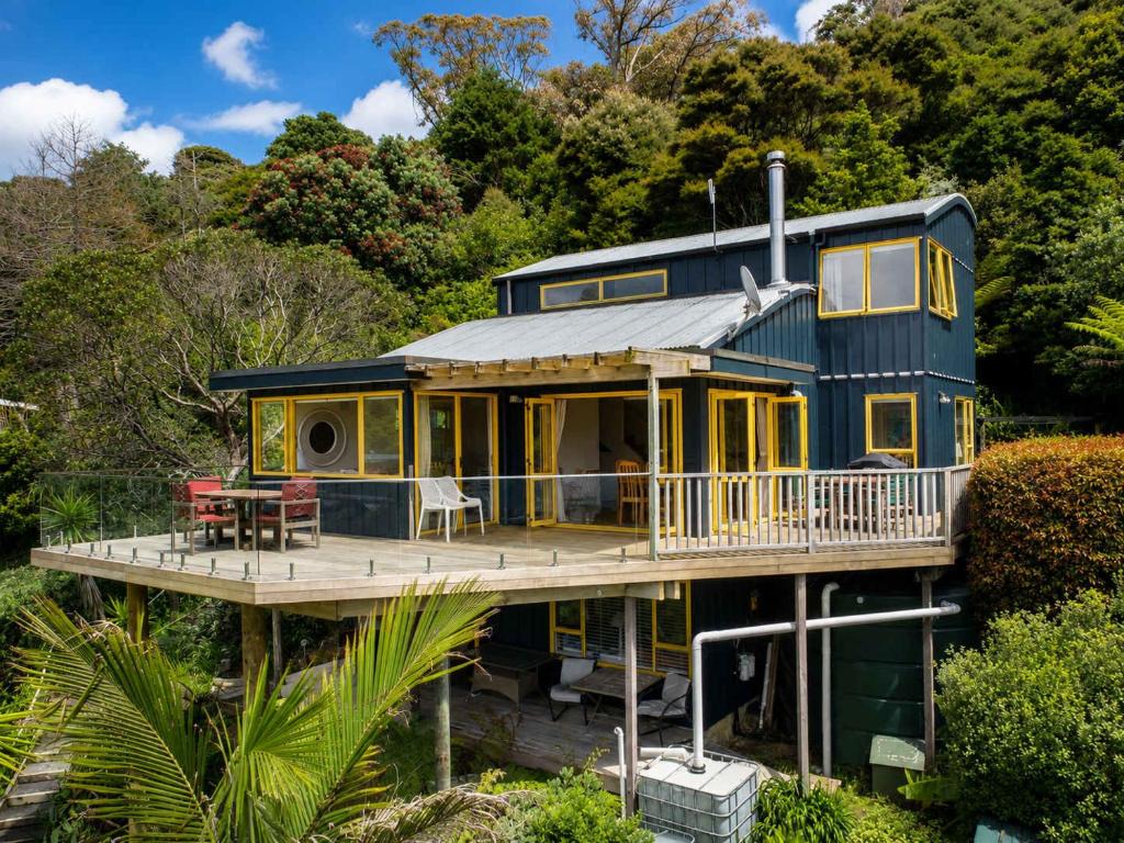 Island View - Stay Waiheke 1