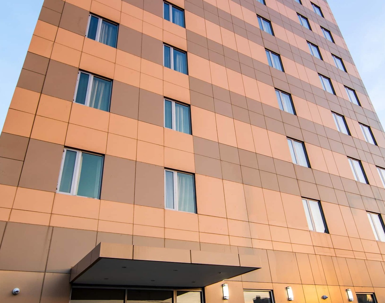John Hotel 1