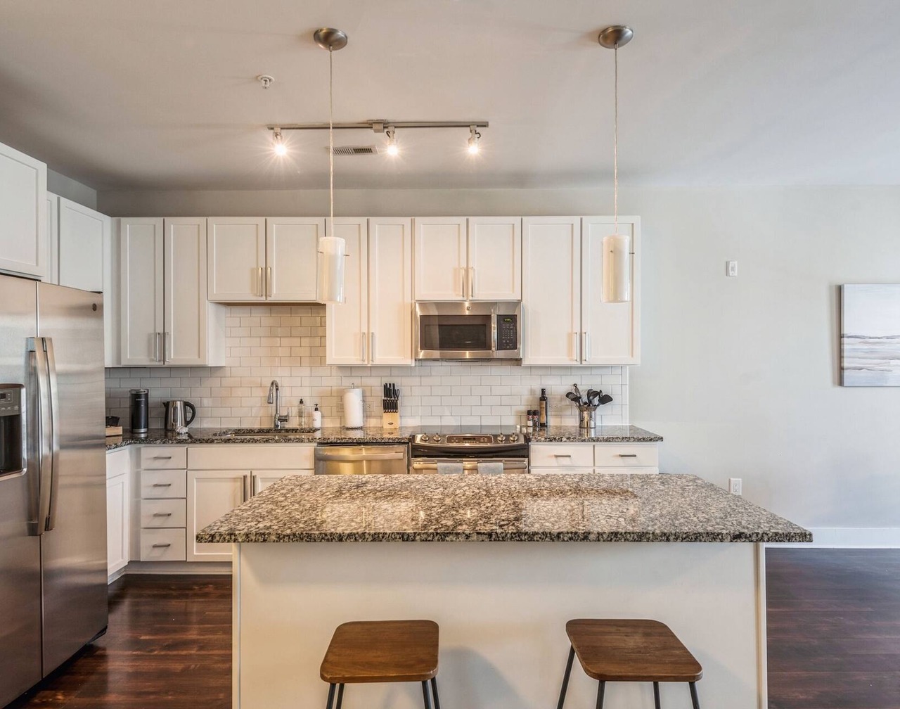 Kasa Dilworth Charlotte 1
