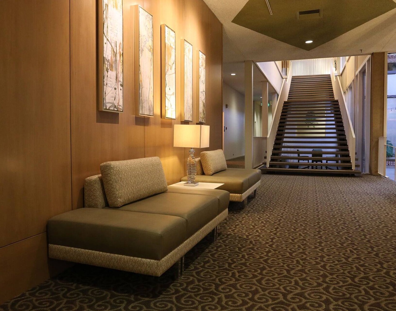 Kellogg West Conference Center and Hotel 1