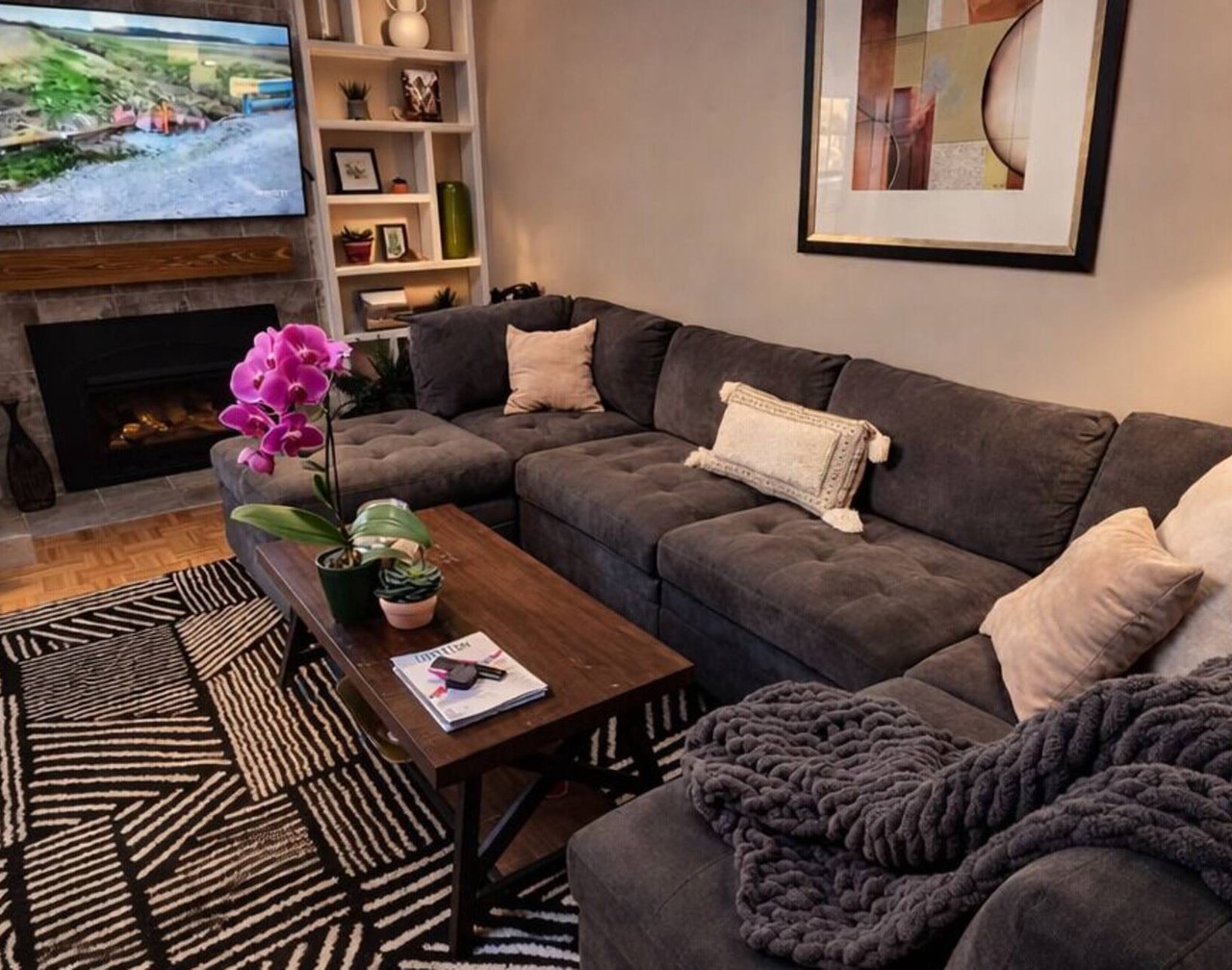 Ken Caryl Luxury Town House 1
