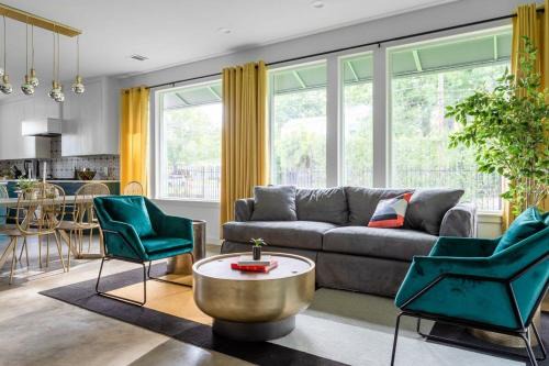 King Kasa 6BR Retreat - 6 walk min to Rainey St 1
