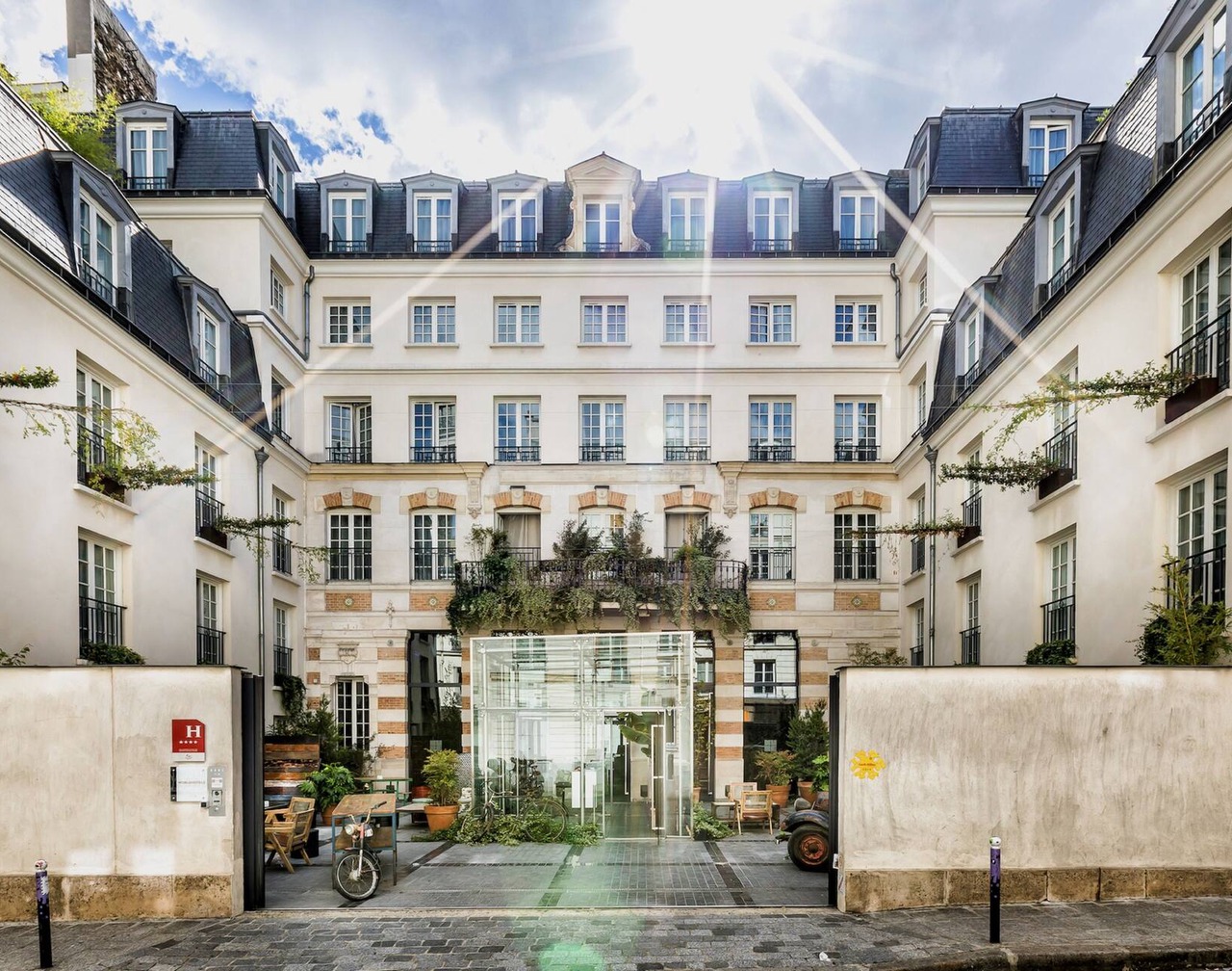 Kube Hotel Paris 1