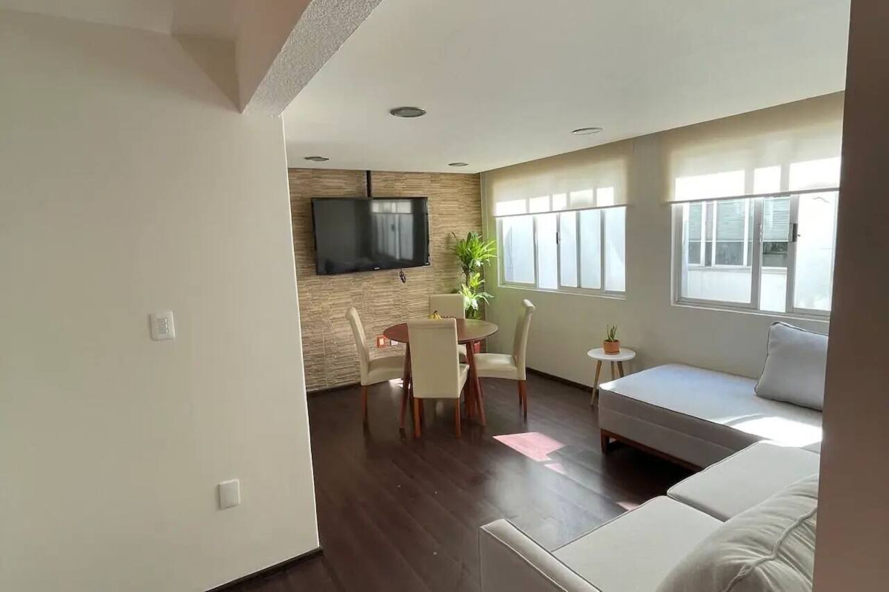 LC231 - 2BDR/2BTH - One Bedroom Apartment, Sleeps 4 1