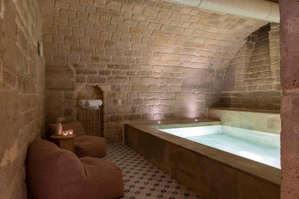 Le Petit Beaumarchais Hotel & Spa 1
