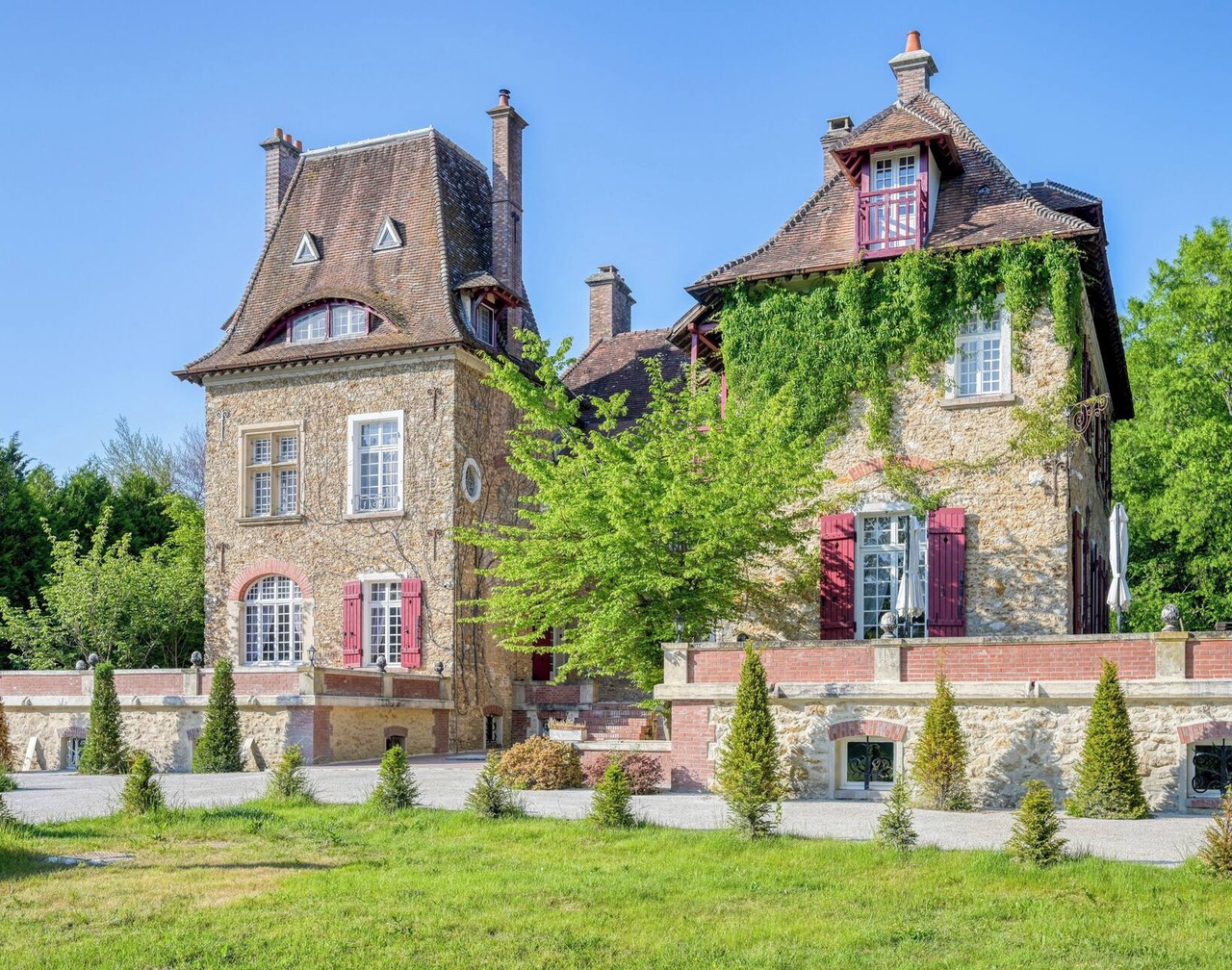 Le Petit Château De Barbizon 1