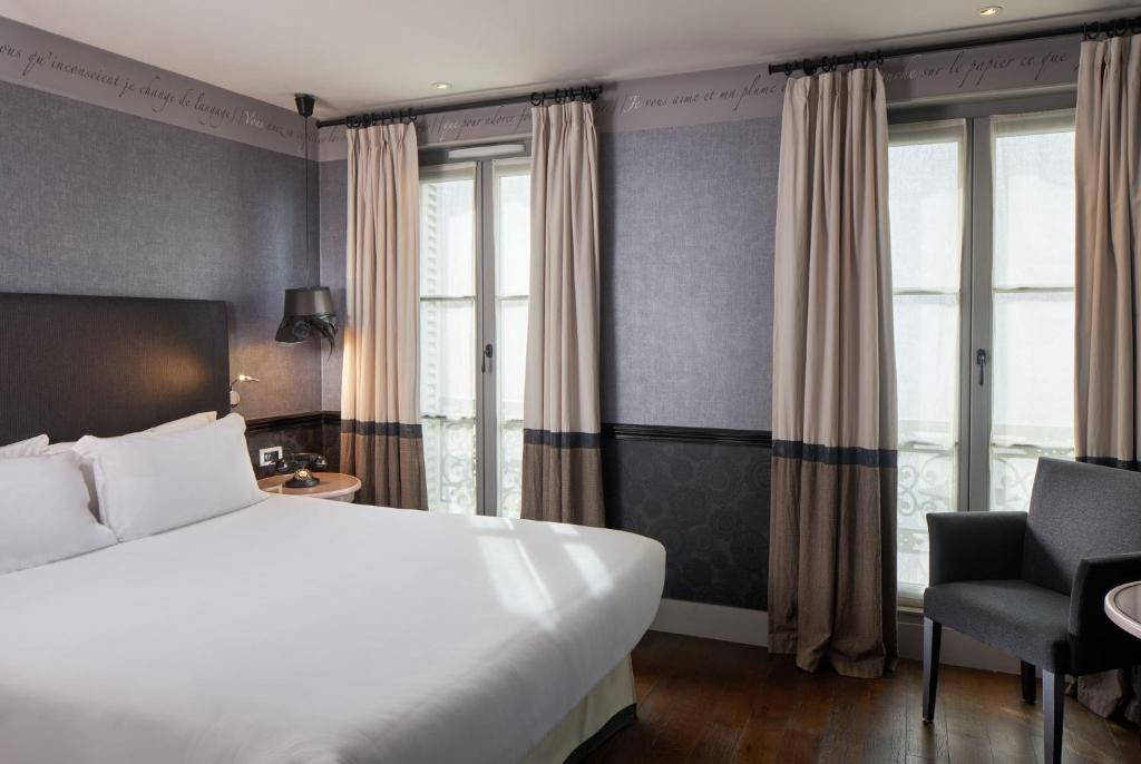 Les Plumes Hotel 1