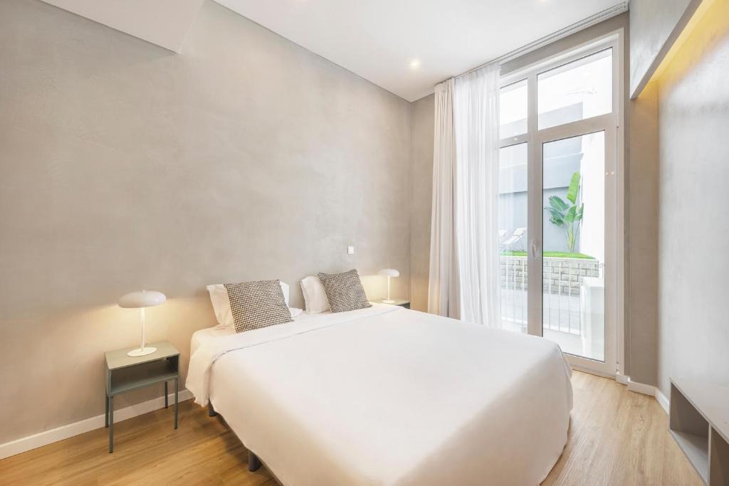 Lisbon Oriente Apartments by Olala Homes 1