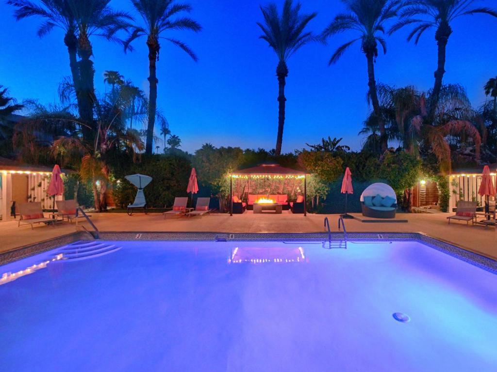 Little Paradise Hotel 1
