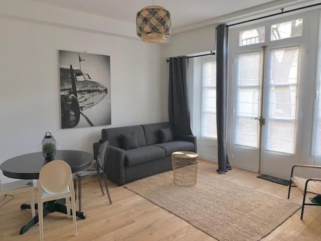 Luxe Parisien - Petit Varenne 1