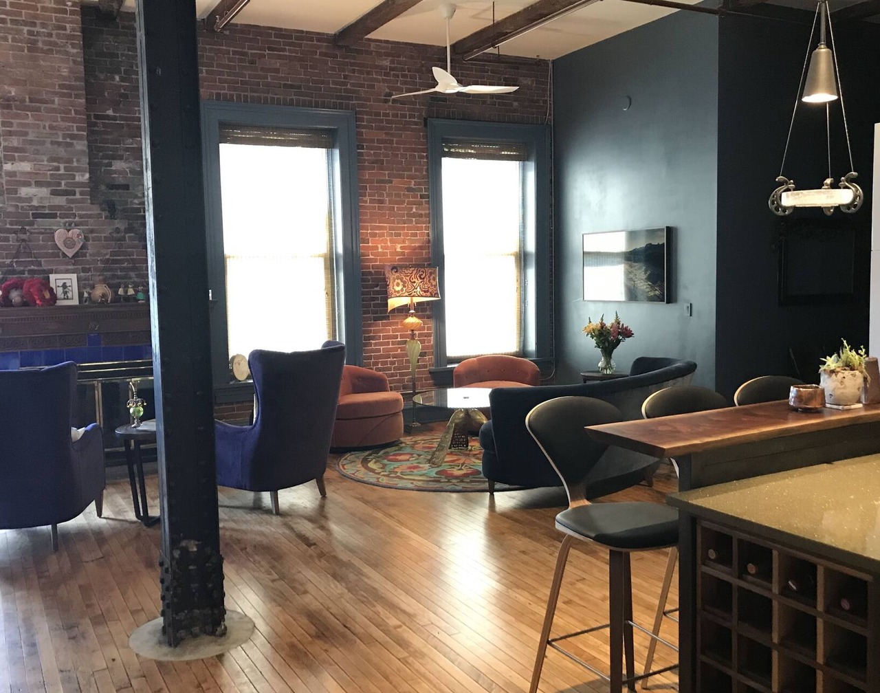 Luxurious 2 Bedroom Loft in Portland’s Art District 1