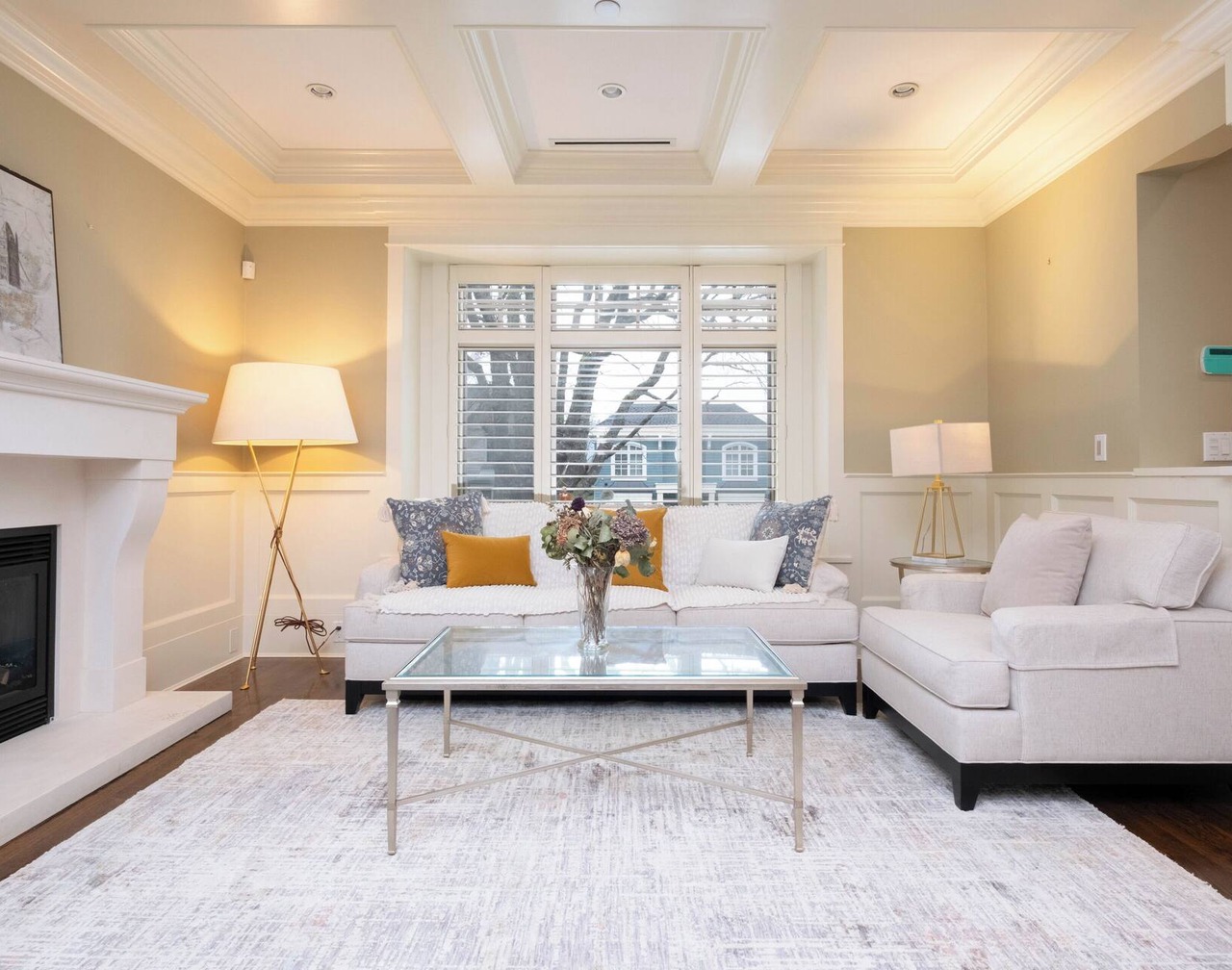 Luxury 4BR 4.5BA Home Near UBC & West Point Grey 1