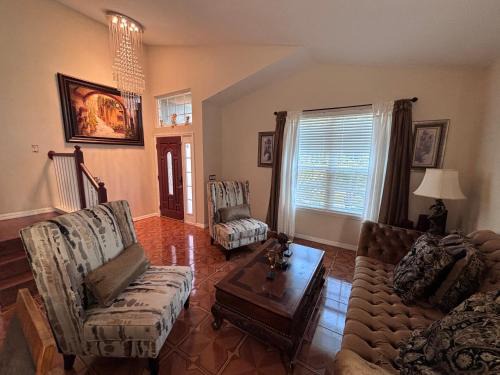 Luxury Apartment with Lake view 1