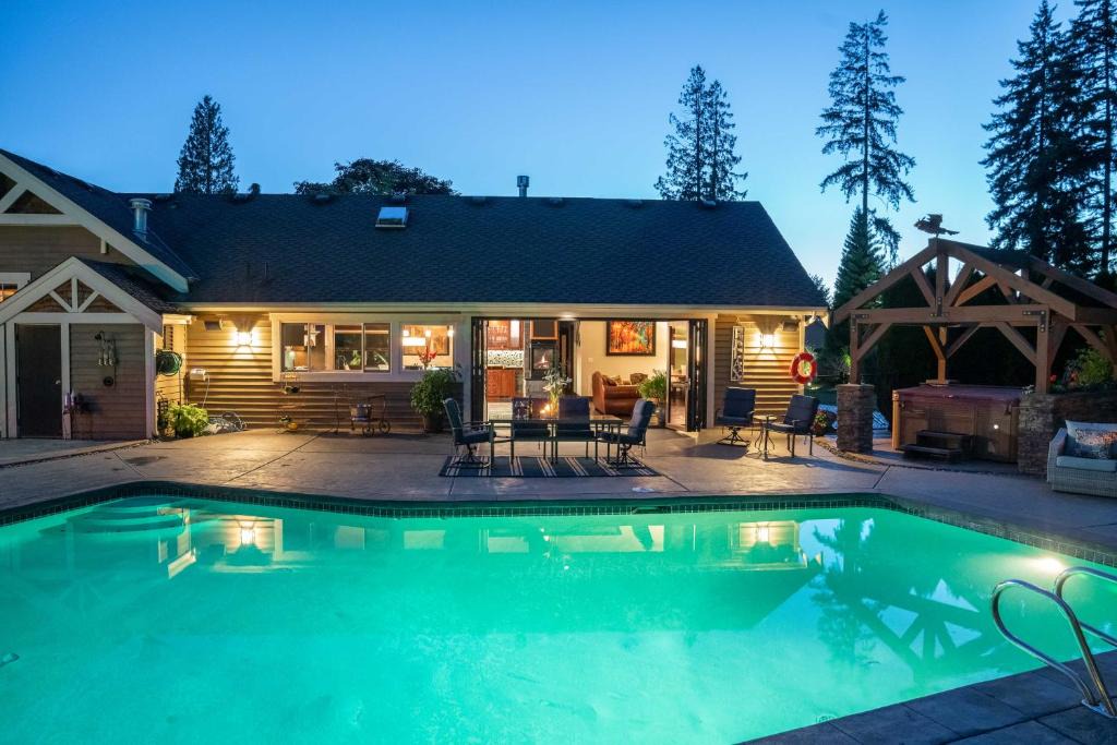 Luxury Home with Backyard Oasis - Near Seattle! 1