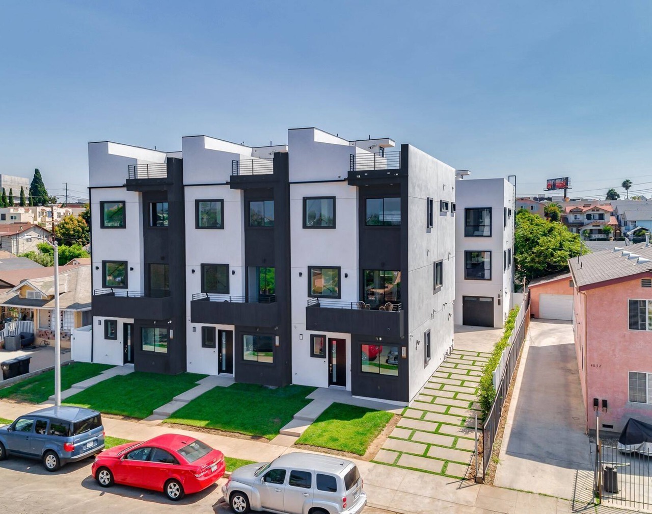 Luxury Modern 4 Bed 3 Bath Home with Rooftop Deck #4 1