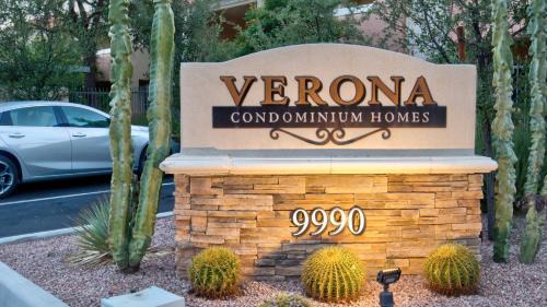 Luxury Paradise Valley Condo Complete Remodel 1