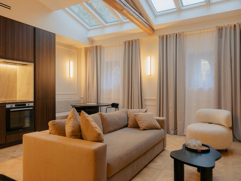 Maison Iéna - Serviced Apartments on Champs Elysées 1