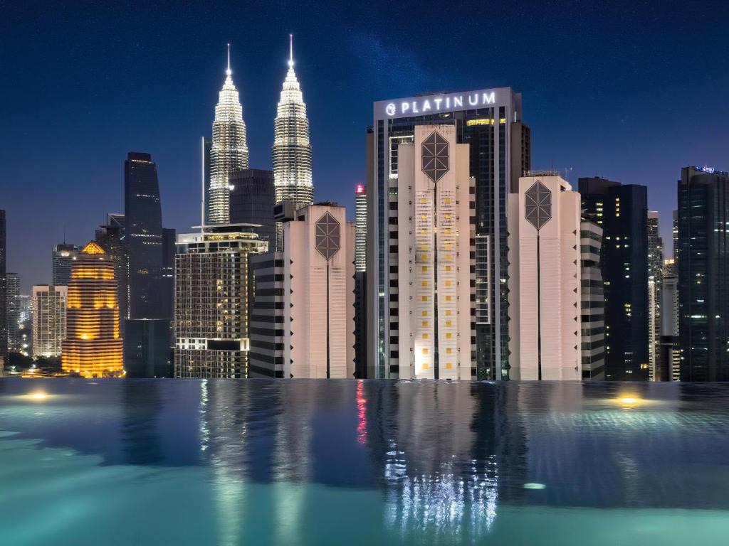Majestic by Avery at KLCC#Located in the City Center#10 mins Walk to Twin Towers#Rooftop Infinity pool#中英文房东 1