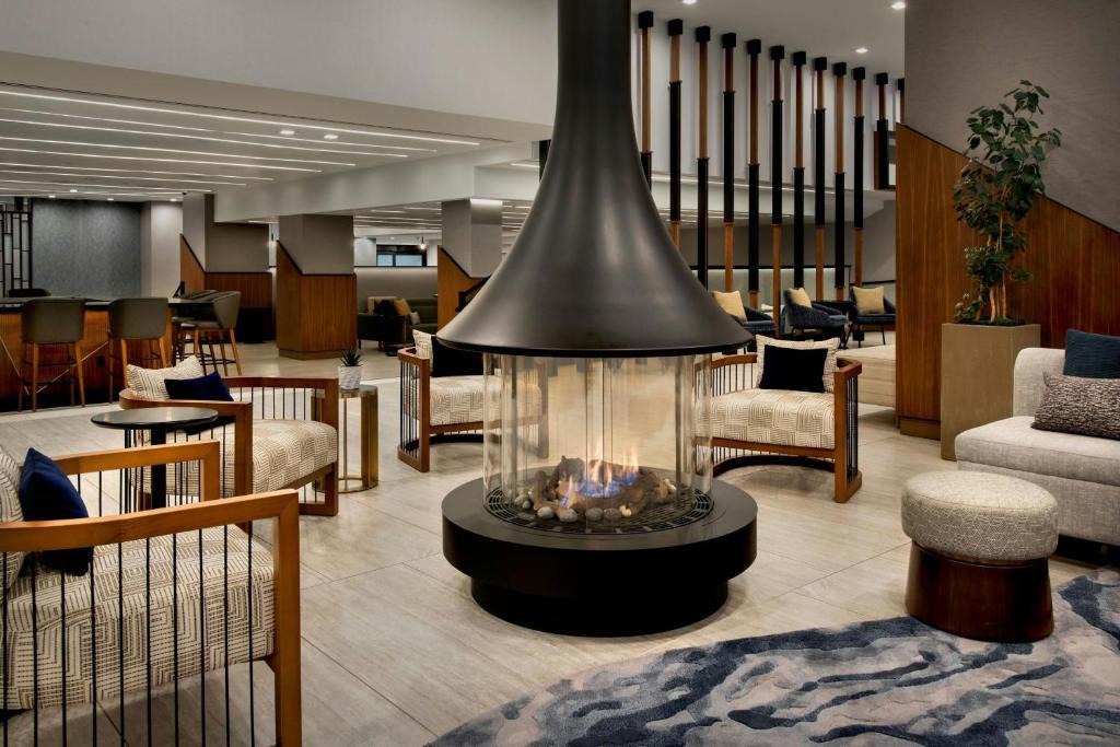Marriott Springfield Downtown 1